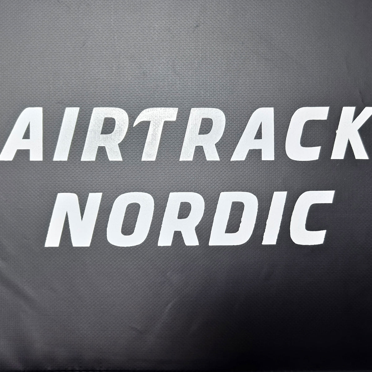 
              AirTrack Nordic Tjockmatta 200x100x10cm